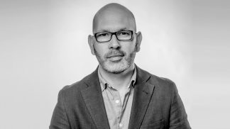 Single Malt. Sem gelo. Com pessoas: uma crónica de Paulo Farinha Single Malt. Sem gelo. Com pessoas: uma crónica de Paulo Farinha