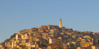Há mais uma localidade em Itália com casas à venda por apenas 1€