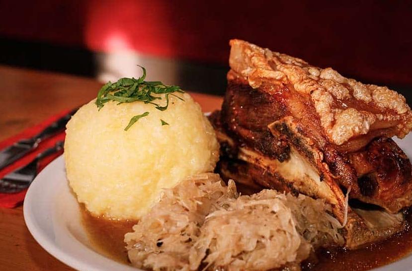 Facebook Hexenhäusle