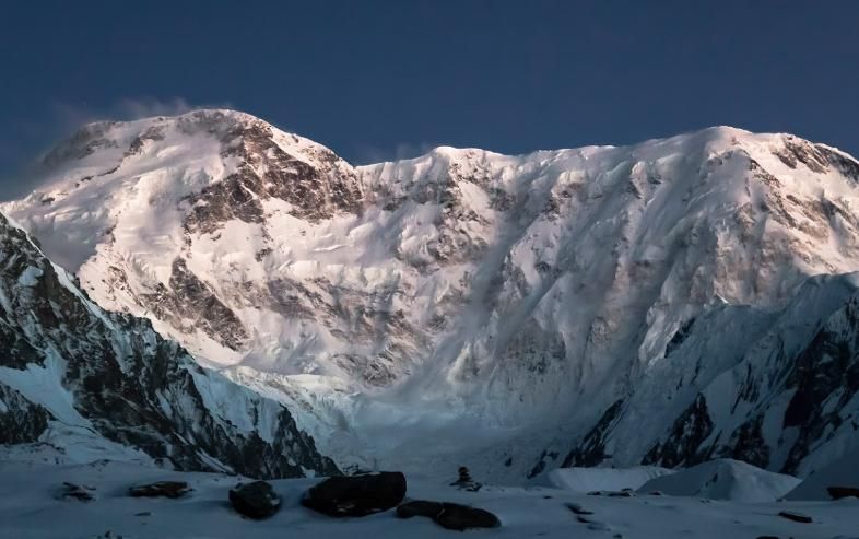 Pico Jengish Chokusu_Виктор Лутовgooglemaps_resultado