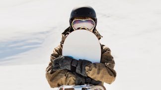 É disto que precisa para ir de férias para a neve