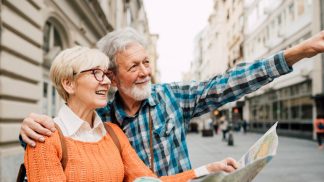 Sabe quais são os países onde se vive até mais tarde? Vai ficar surpreendido