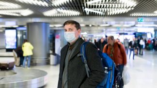 Vai viajar? Deco lança linha telefónica sobre direitos dos viajantes