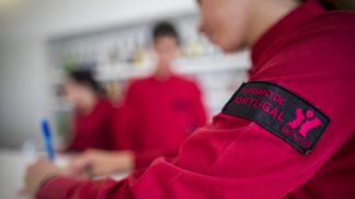 Escolas do Turismo de Portugal apoiam setores essenciais do país
