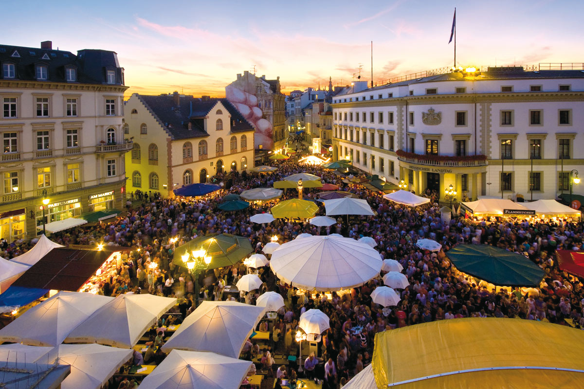 Rheingau-Wine-Festival-Wiesbaden@Stephan-Richter