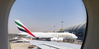 Emirates autorizada a retomar número limitado de voos