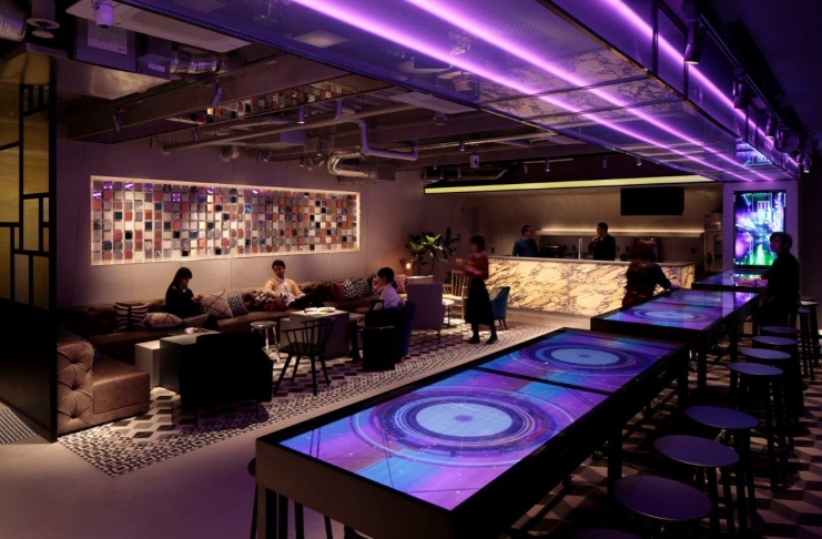 4F Lounge and Kitchen (2)