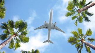 Esta é a razão por que os aviões são quase todos brancos