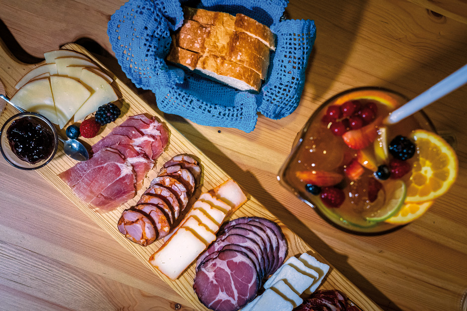 37187821_GI15022020RF000000129