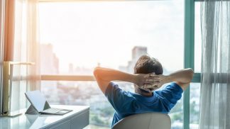 Esta é a razão por que não deve sentar-se nas cadeiras dos quartos de hotel