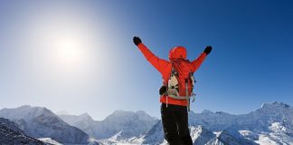 Nepal reabre montanhas para expedições de outono