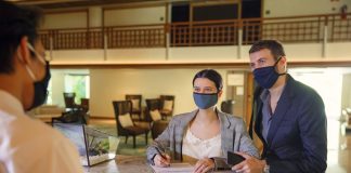 O que nunca deve perguntar a um funcionário de hotel