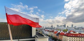 Covid-19: Polónia levanta restrições a passageiros vindos de Portugal