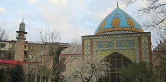 «A Arménia é um país que vive no passado e no presente em simultâneo»