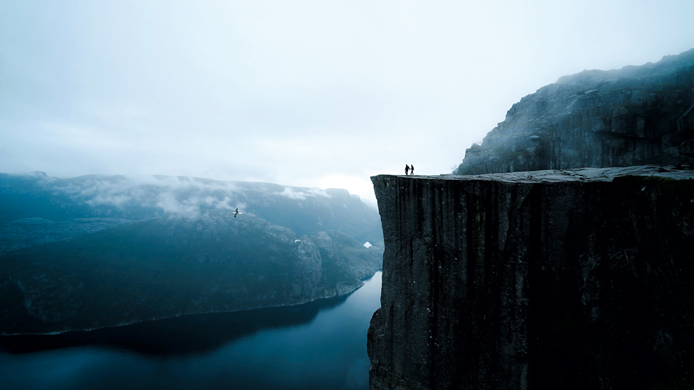 valdemaras-d-khbjgGAerPU-unsplash