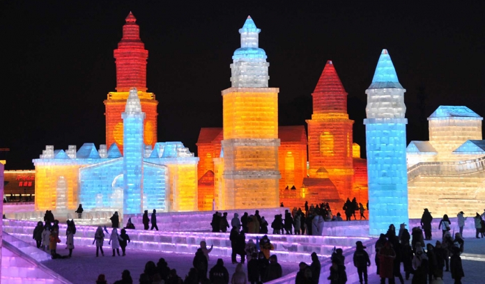 CHINA-LIFESTYLE-SCULPTURE-ICE