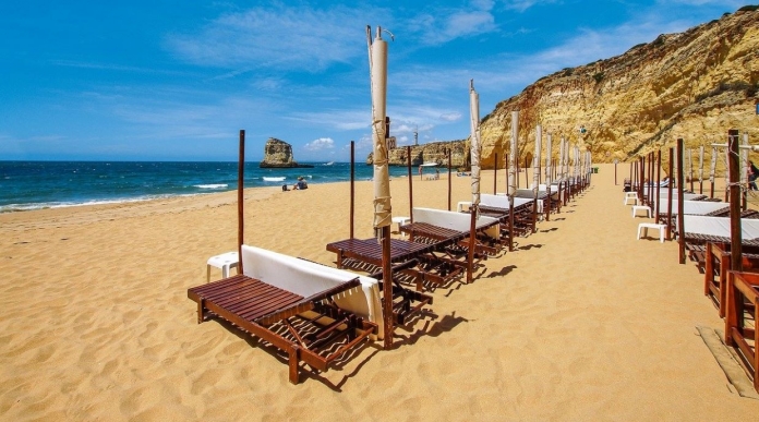 portugal_algarve_praia ferragudo_1_pixabay