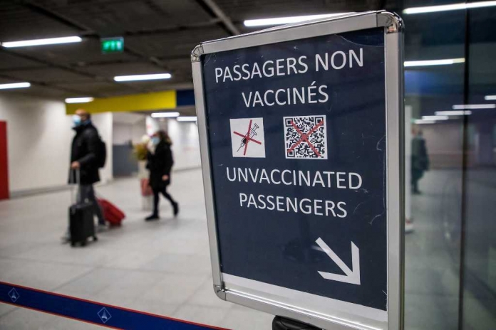 FRANCE PANDEMIC CORONAVIRUS COVID19 AIRPORT
