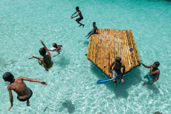 indonésia aldeia exploradores 3a DR