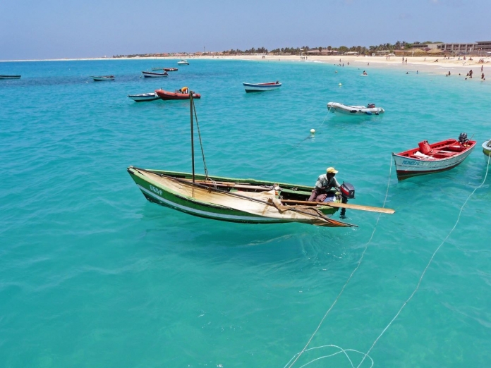 Cabo Verde mar pescador pixabay 1