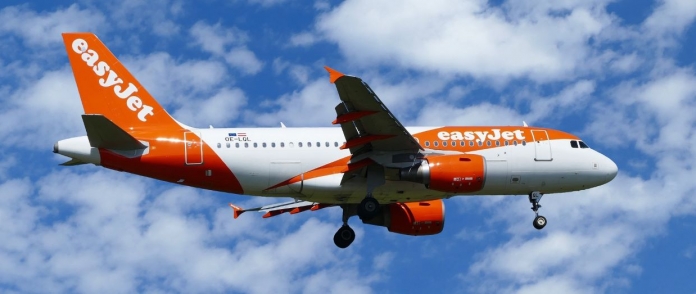 avião easyjet 1 pixabay