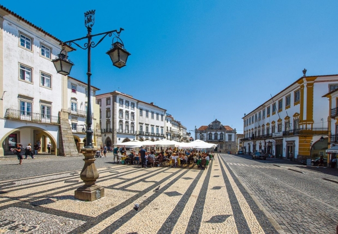 portugal alentejo évora praça giraldo 1 pixabay