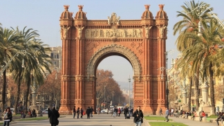 O país que rebenta todas as escalas de acolhimento