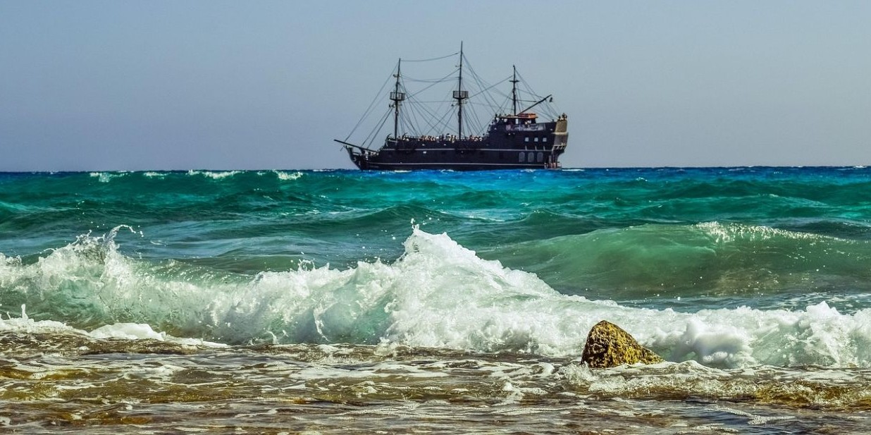 Chipre quer atrair vida marinha e não olha a meios para o conseguir